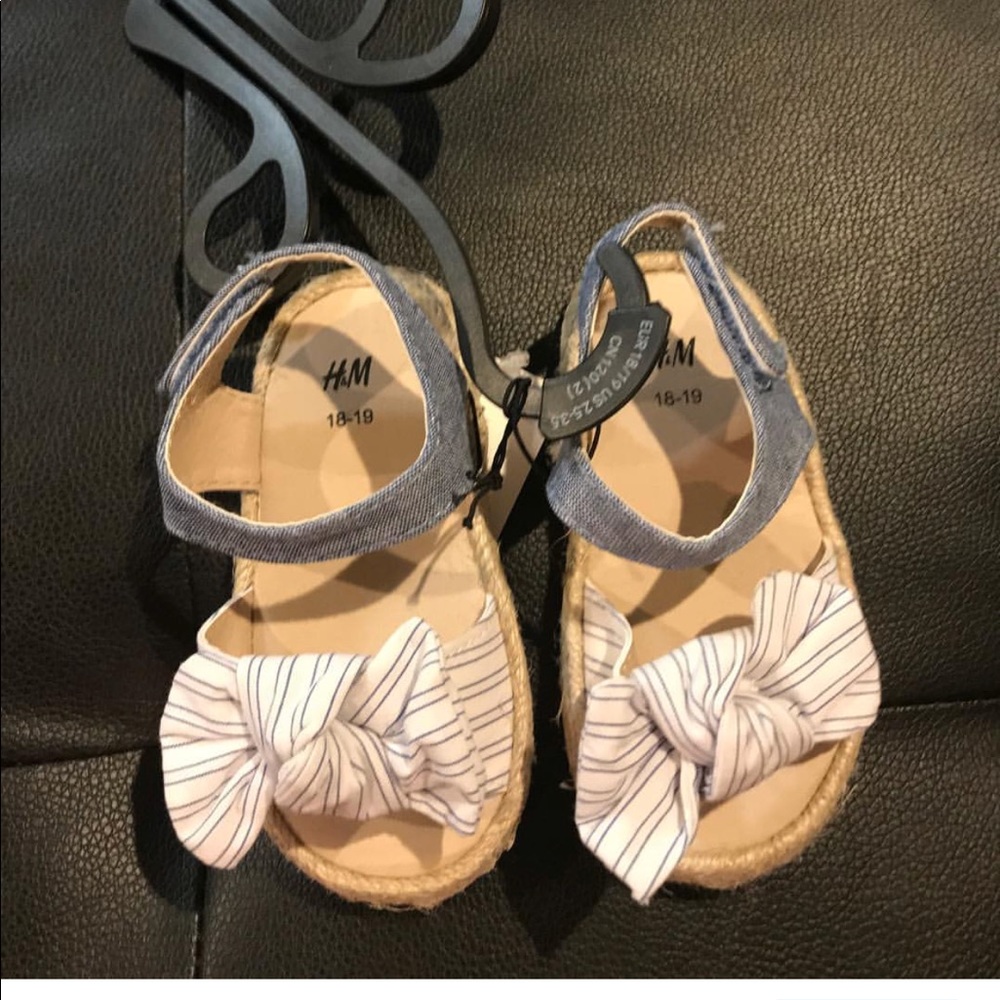 New girls sandals